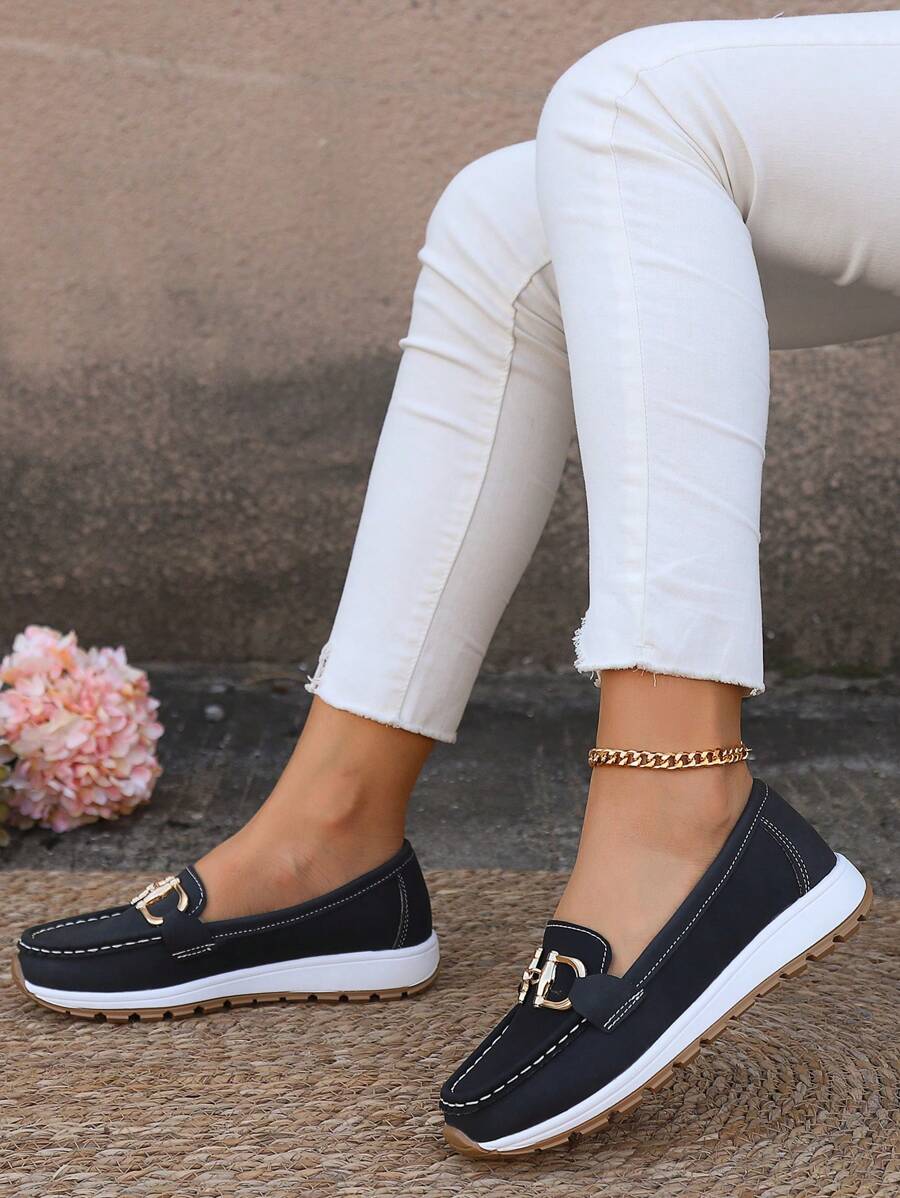 Women's Metal Buckle Platform Loafers