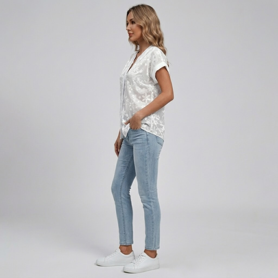 Covernorth Women’s Floral Lace V-Neck Blouse