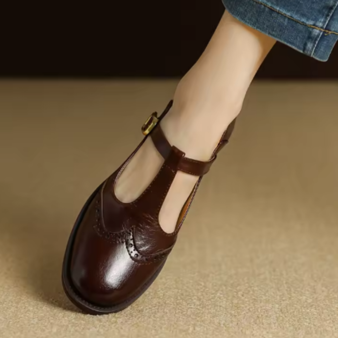 Covernorth Women’s Brogue Mary Jane Flats