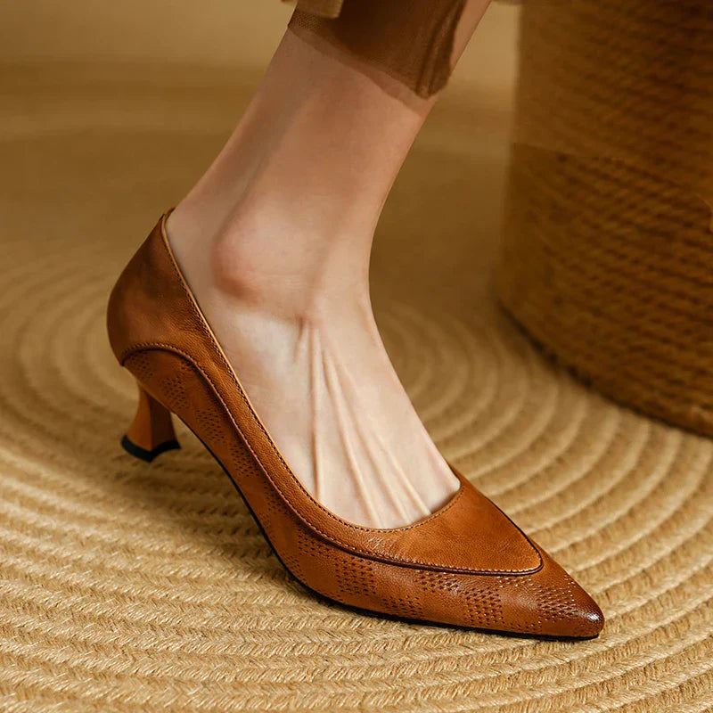 Women's Leather Kitten Heel Pumps Pointed Toe Shoes