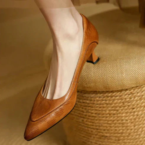 Women's Leather Kitten Heel Pumps Pointed Toe Shoes