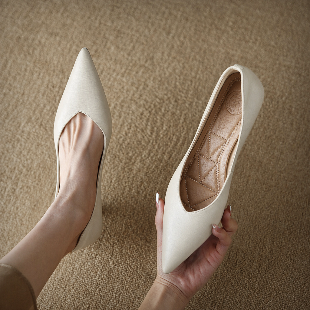 Women's Pointed Toe Kitten Heel Pumps