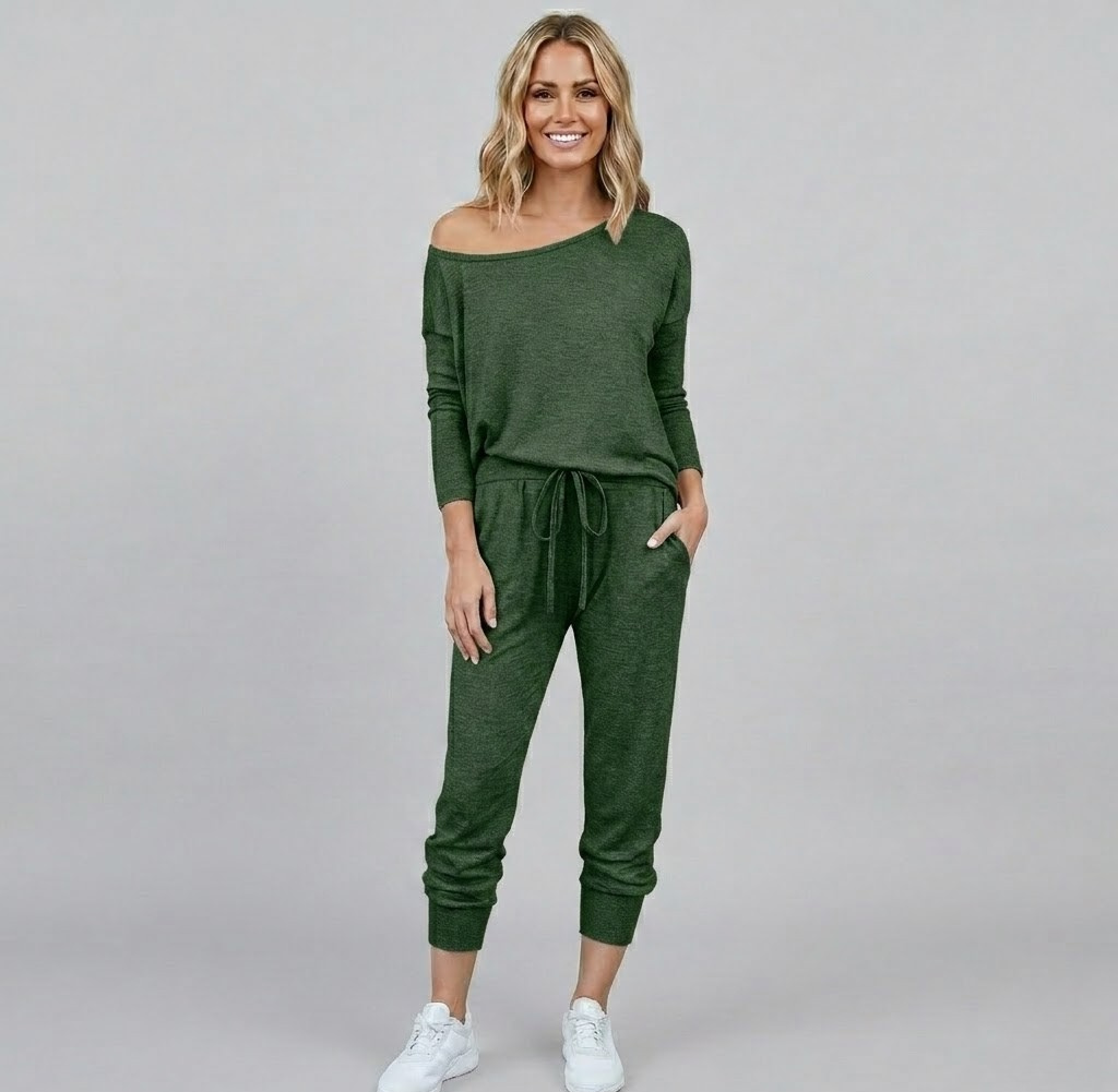Covernorth Women's Off-Shoulder Loungewear Set