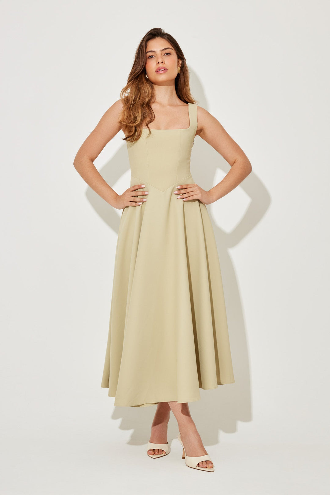 Covernorth Women’s Square-Neck Midi Dress