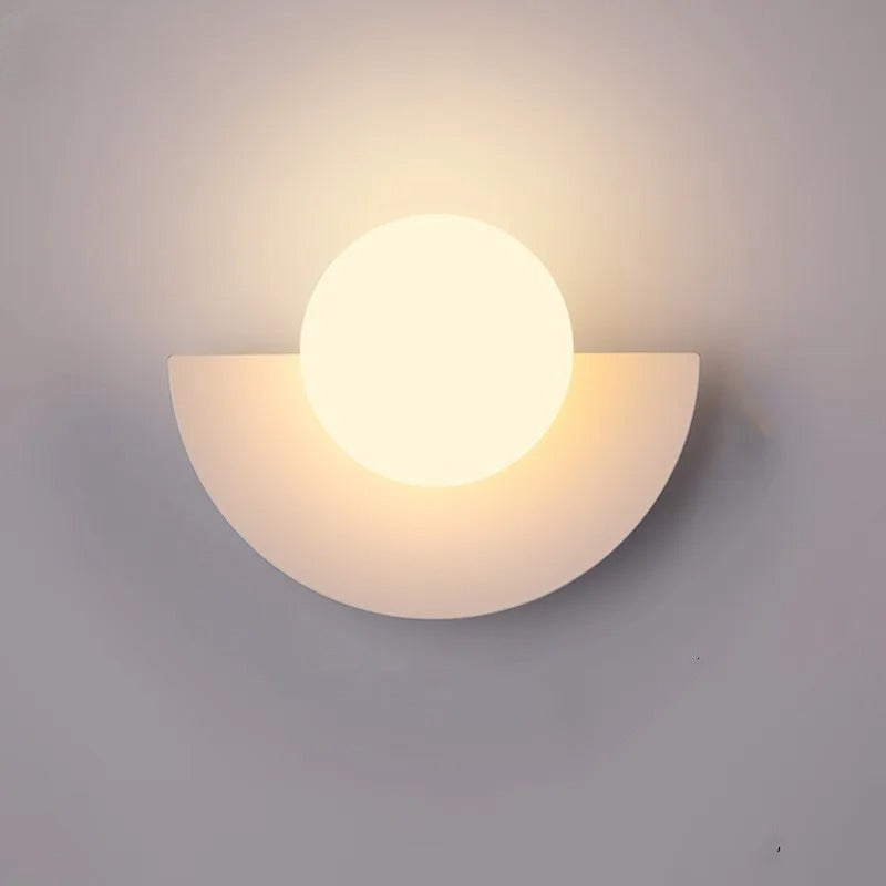 Crescent Minimalist Wall Lamp