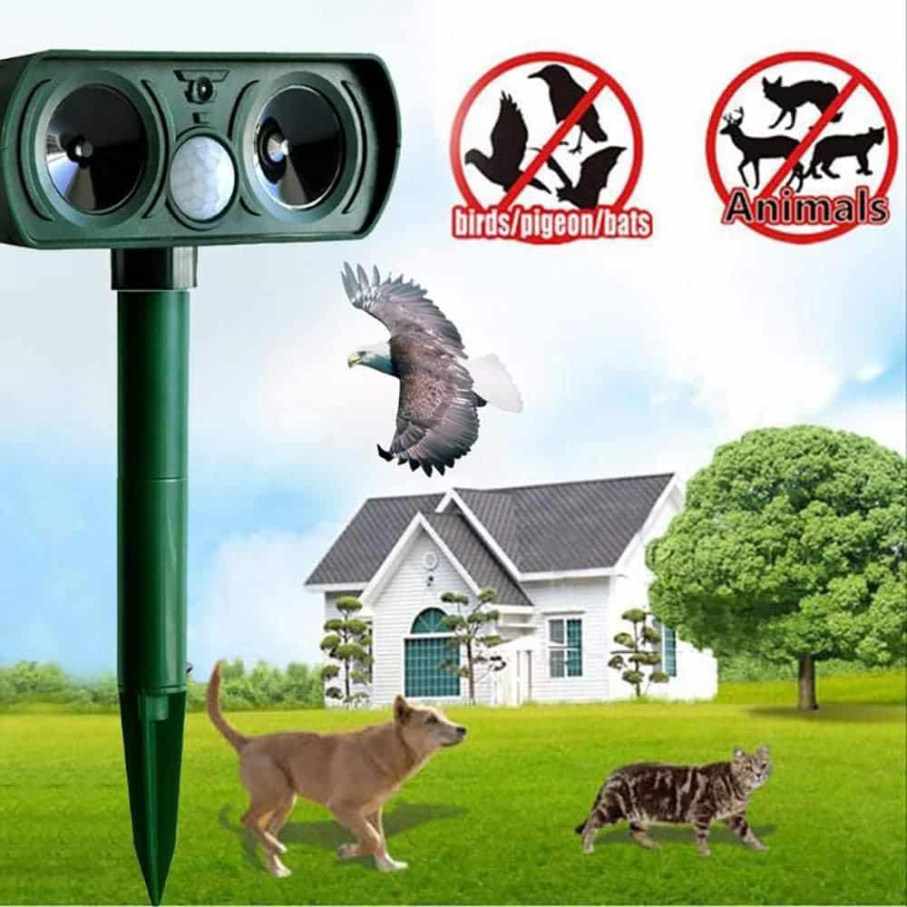 Solar Ultrasonic Outdoor Animal Repeller Garden Pest Control Device