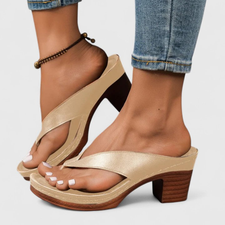 Covernorth Women's Platform Thong Sandal Heeled Mules