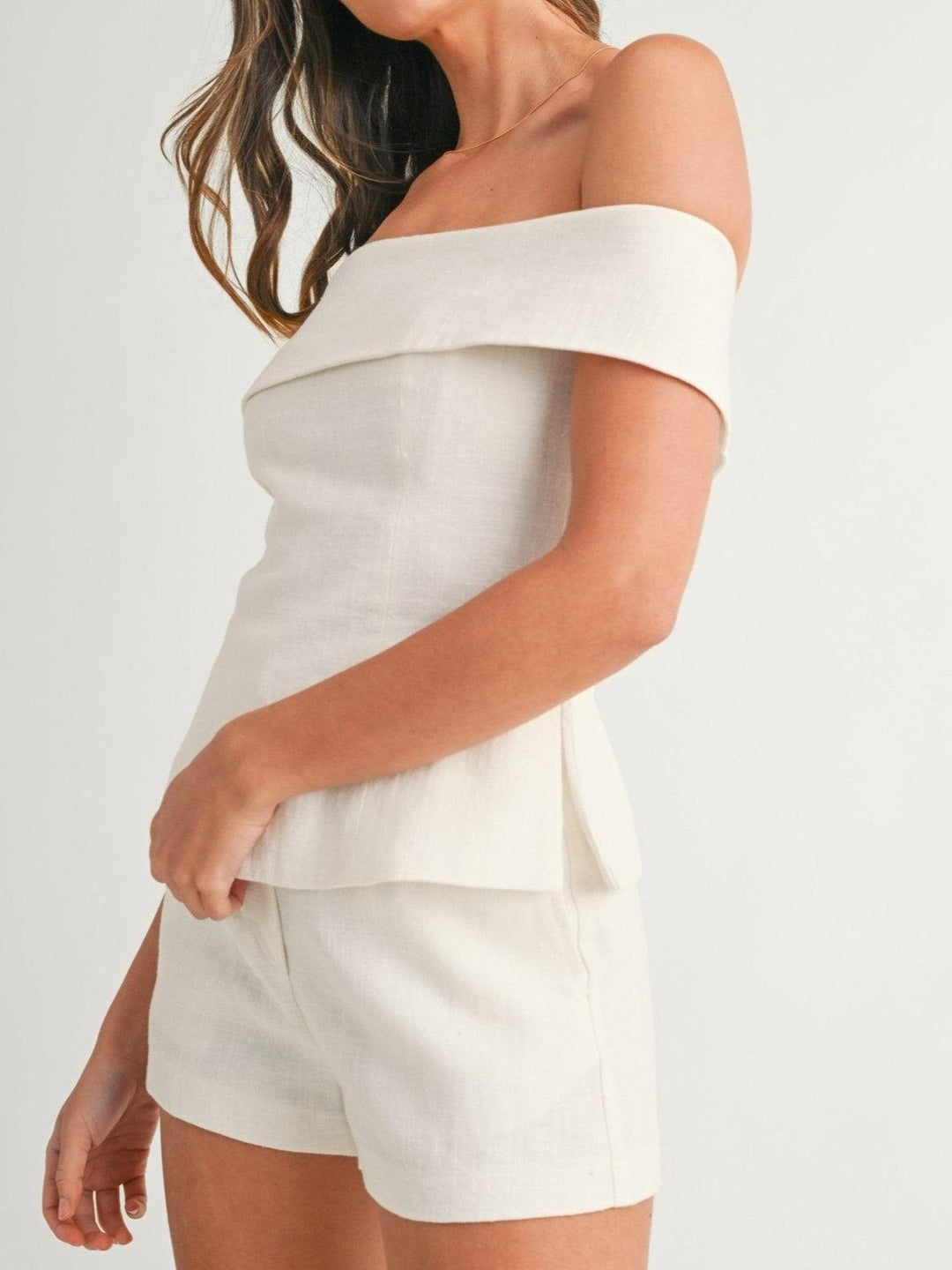 Covernorth Women’s Off-The-Shoulder Two Piece Set