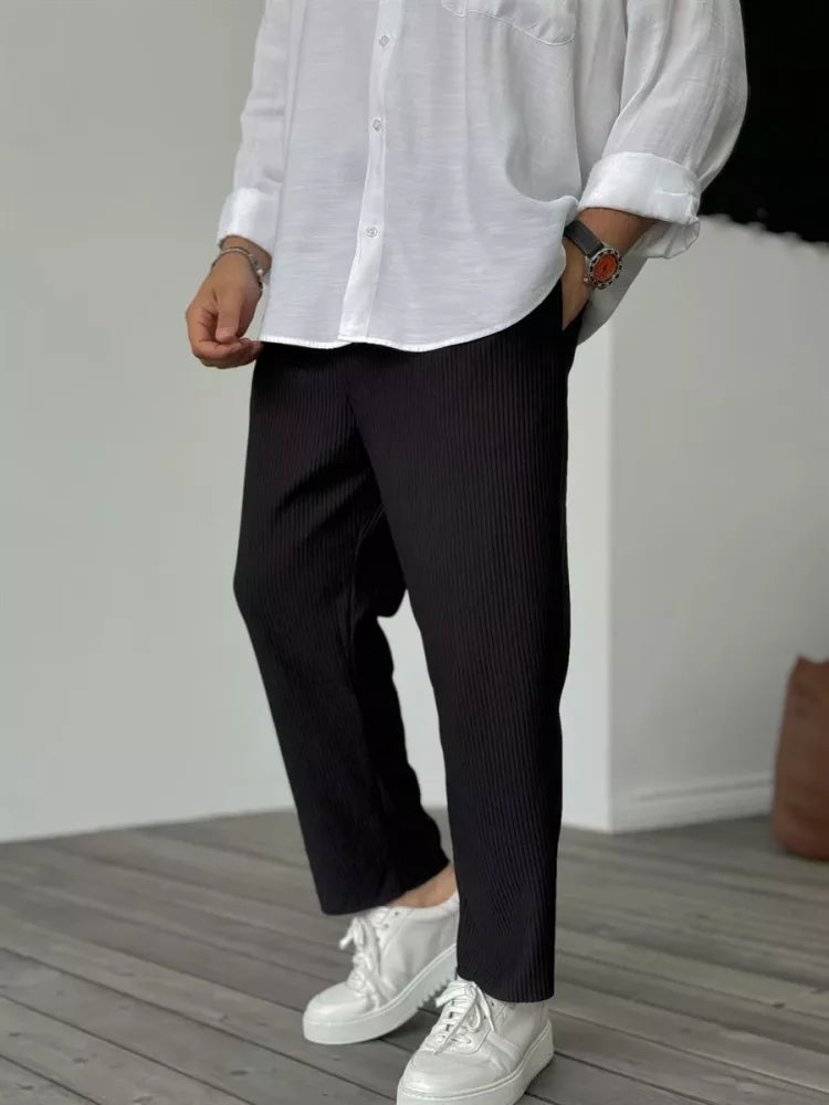 Covernorth Men’s Ribbed Straight-Leg Trousers