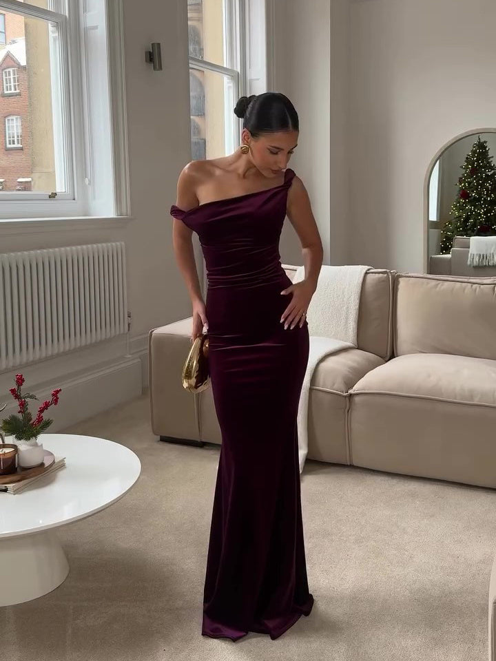 Women's Off-the-Shoulder Velvet Gown