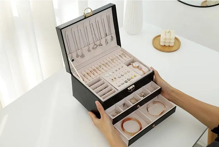 Quilted Leather Lock Jewelry Organizer