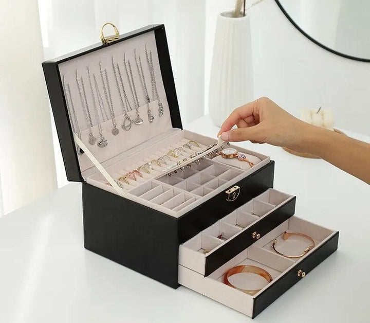 Quilted Leather Lock Jewelry Organizer