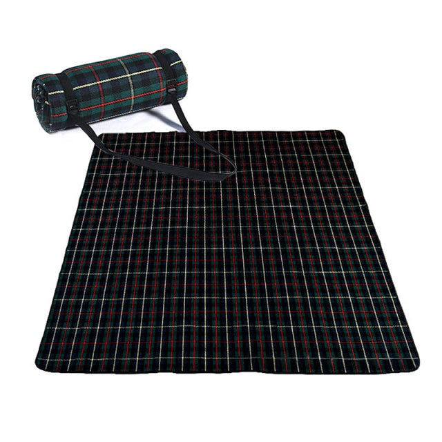 Plaid Picnic Mat | Waterproof & Foldable | Park, Camping & Lawn