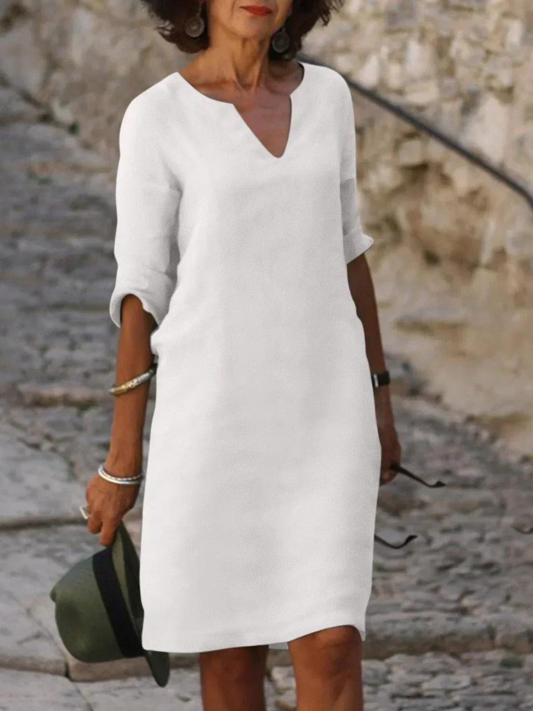 Covernorth Women’s V-Neck Linen Shift Dress